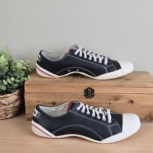 Converse Low Top Leather Slim Limited Edition Deluxe Black Sneakers Shoes CTAS 8